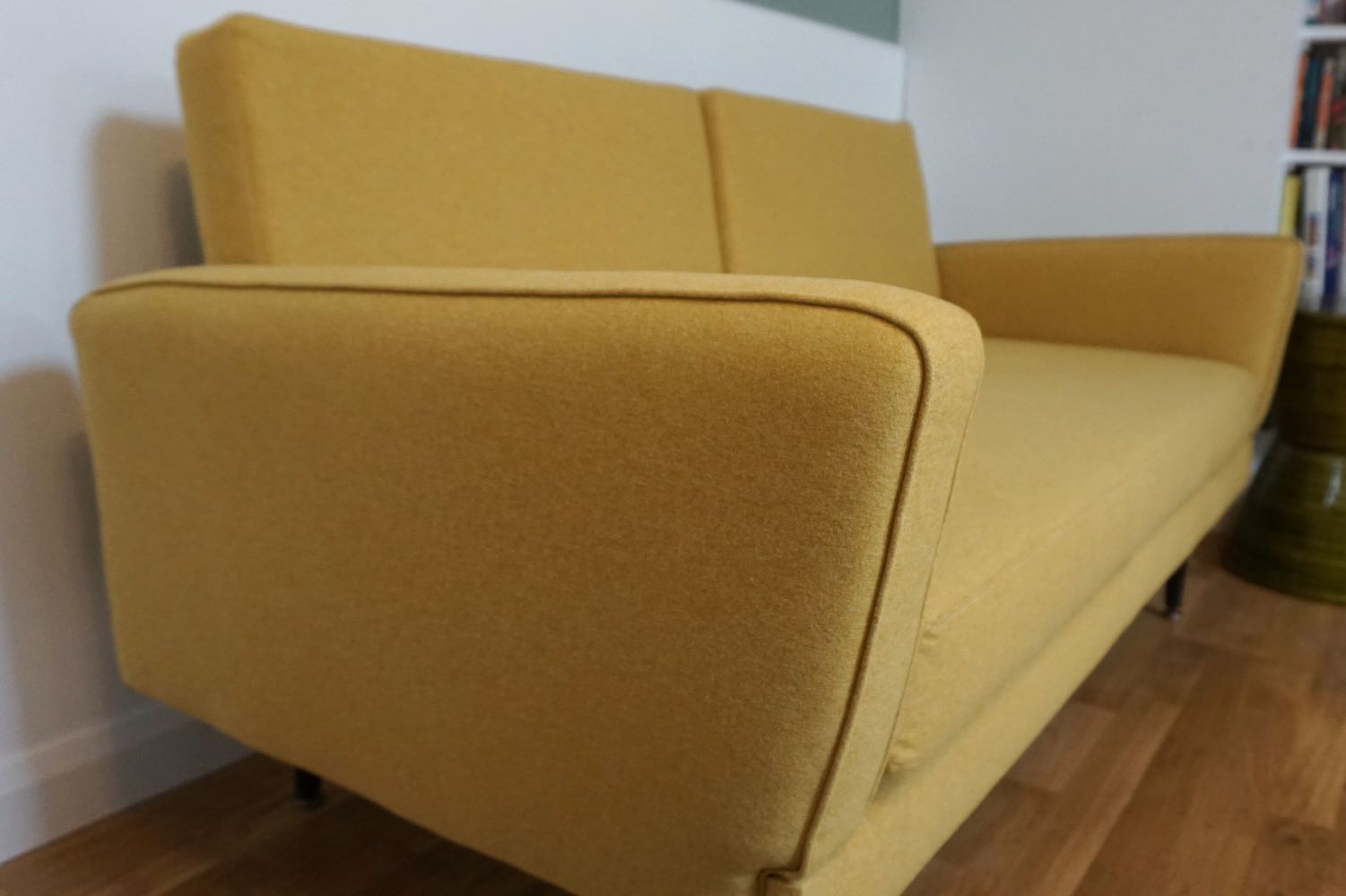 restoration of retro sofabed